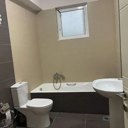 Vila Athina * Ksamil